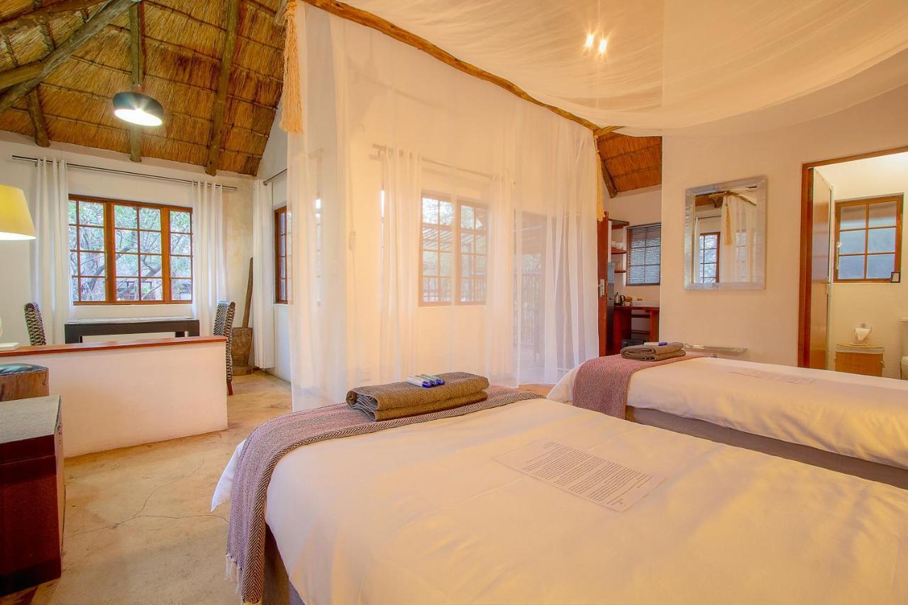 South Safari Lodge Marloth Park Extérieur photo