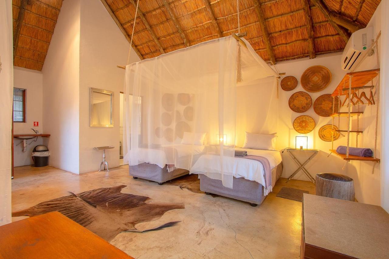 South Safari Lodge Marloth Park Extérieur photo